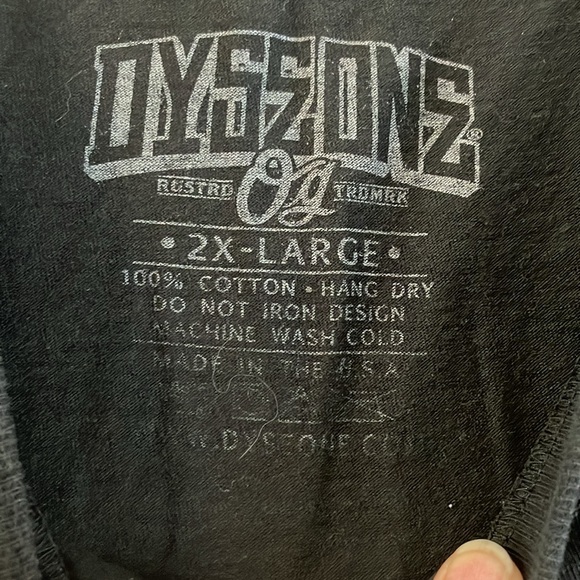 Dyse One Never Forget Graphic Tee - Picture 4 of 4